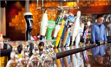 Bennigan's - Beer on tap