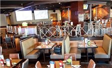 Bennigan's - Seating